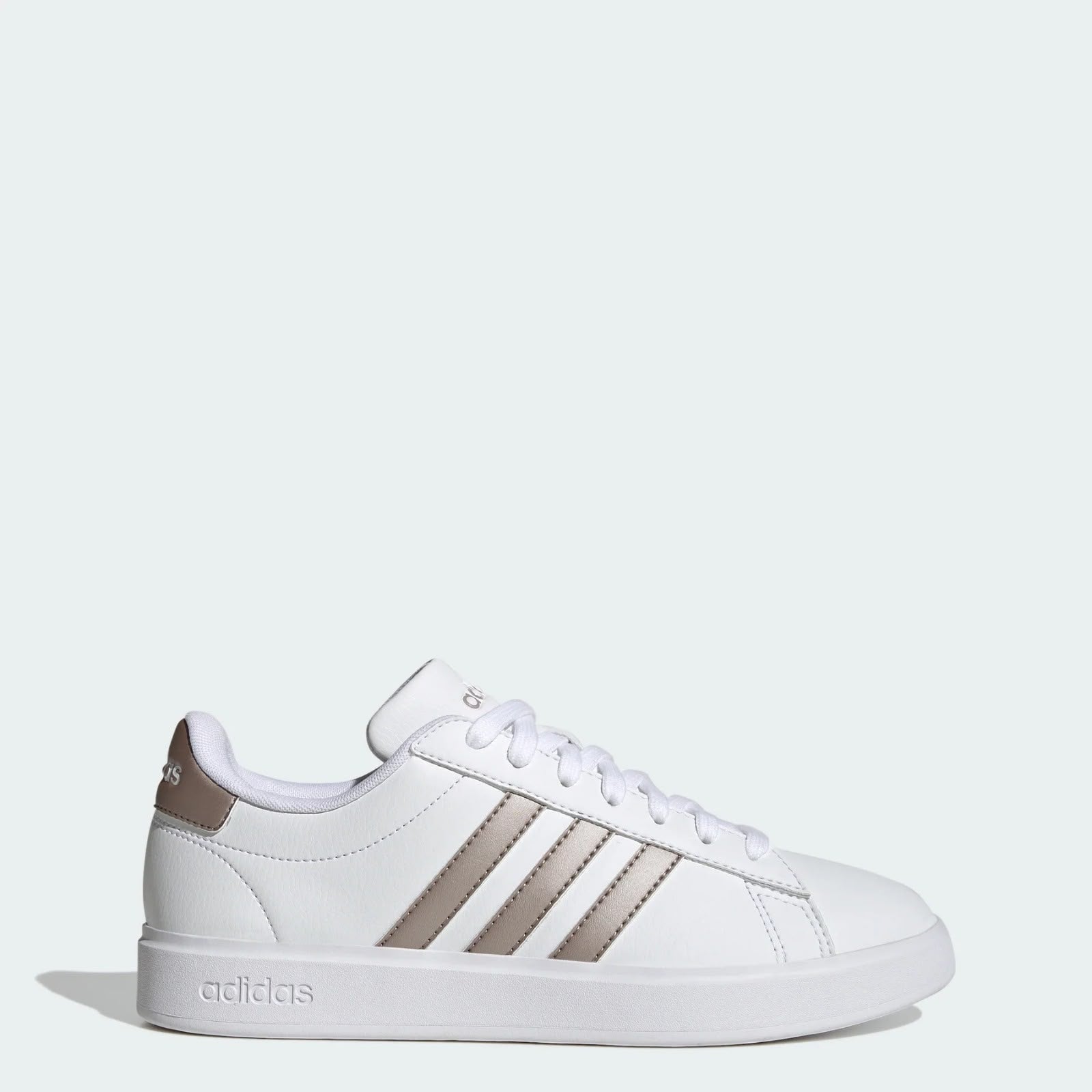 Adidas Advantage